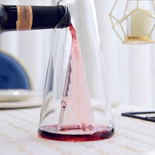 画像をギャラリービューアに読み込む, Transparent Wine Decanter
