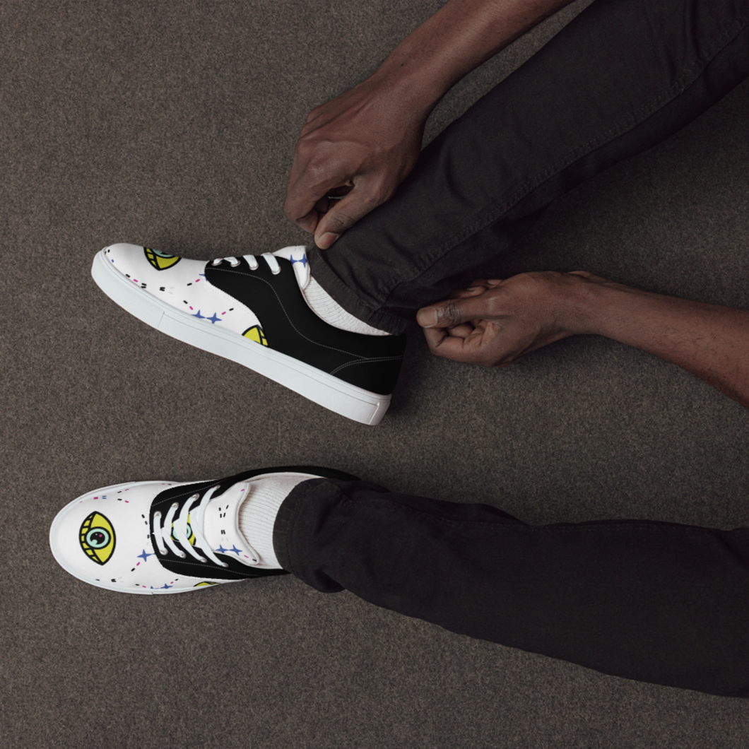 Men’s lace-up canvas shoes